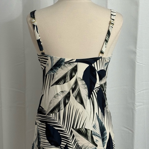 La Blanca Women's Moment of Zen Tankini Top, Blue and Green Print, Size 20W - Picture 6 of 6